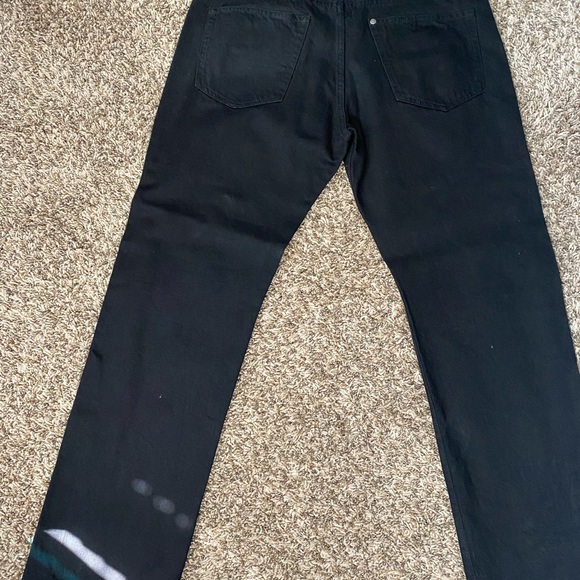 Jeans - Picture 2 of 3